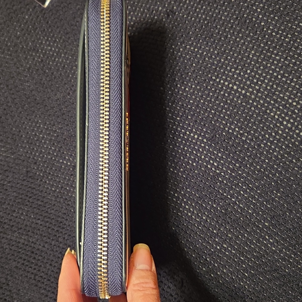 Kate Spade Navy & Cream Striped Wallet with Cherry Accent...like New! - Picture 10 of 11